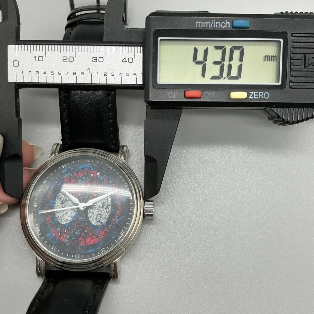 Marvel Comics Spider-Man Mens Watch 43mm Multicolor Dial Leather New Battery